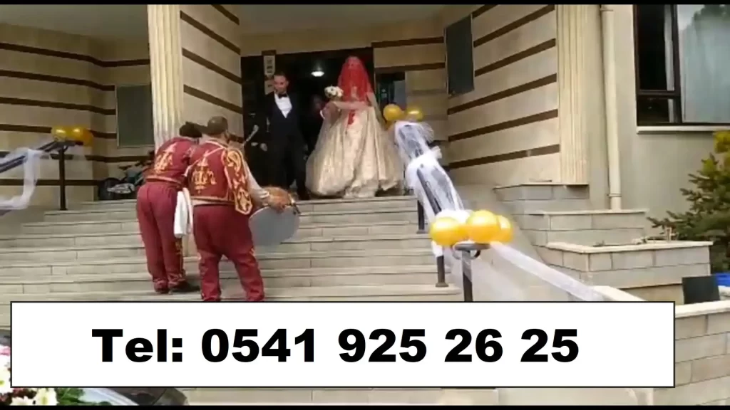 Saatlik Davulcu Kiralama 3 Saatlik Davulcu Zurnacı Ekibi Kiralama